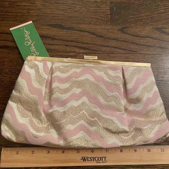 Lilly Pulitzer Opening Night Clutch Gold and Light Pink - New with tags! - Picture 5 of 6